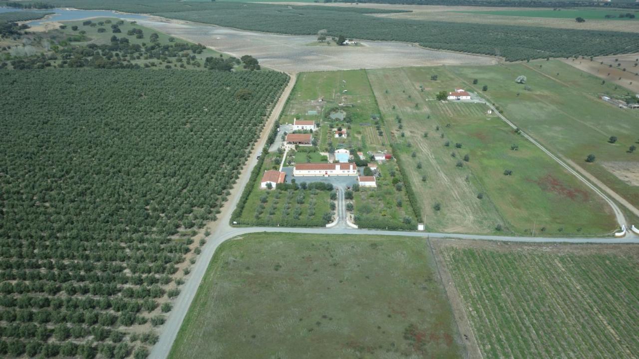 Monte Chalaca - Turismo Rural Ferreira Do Alentejo Dış mekan fotoğraf